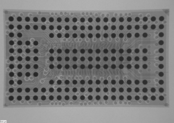 Retard de colis: vue de dessus du paquet aux rayons x à rayons X faibles